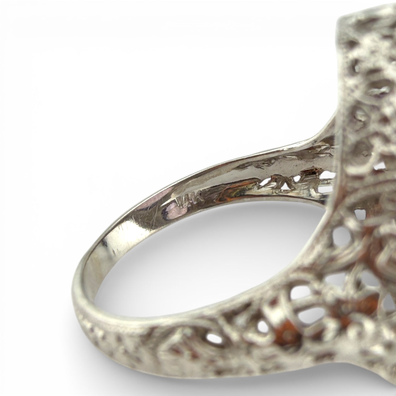 White 14K Vintage Amethyst & Seed Pearl Ring