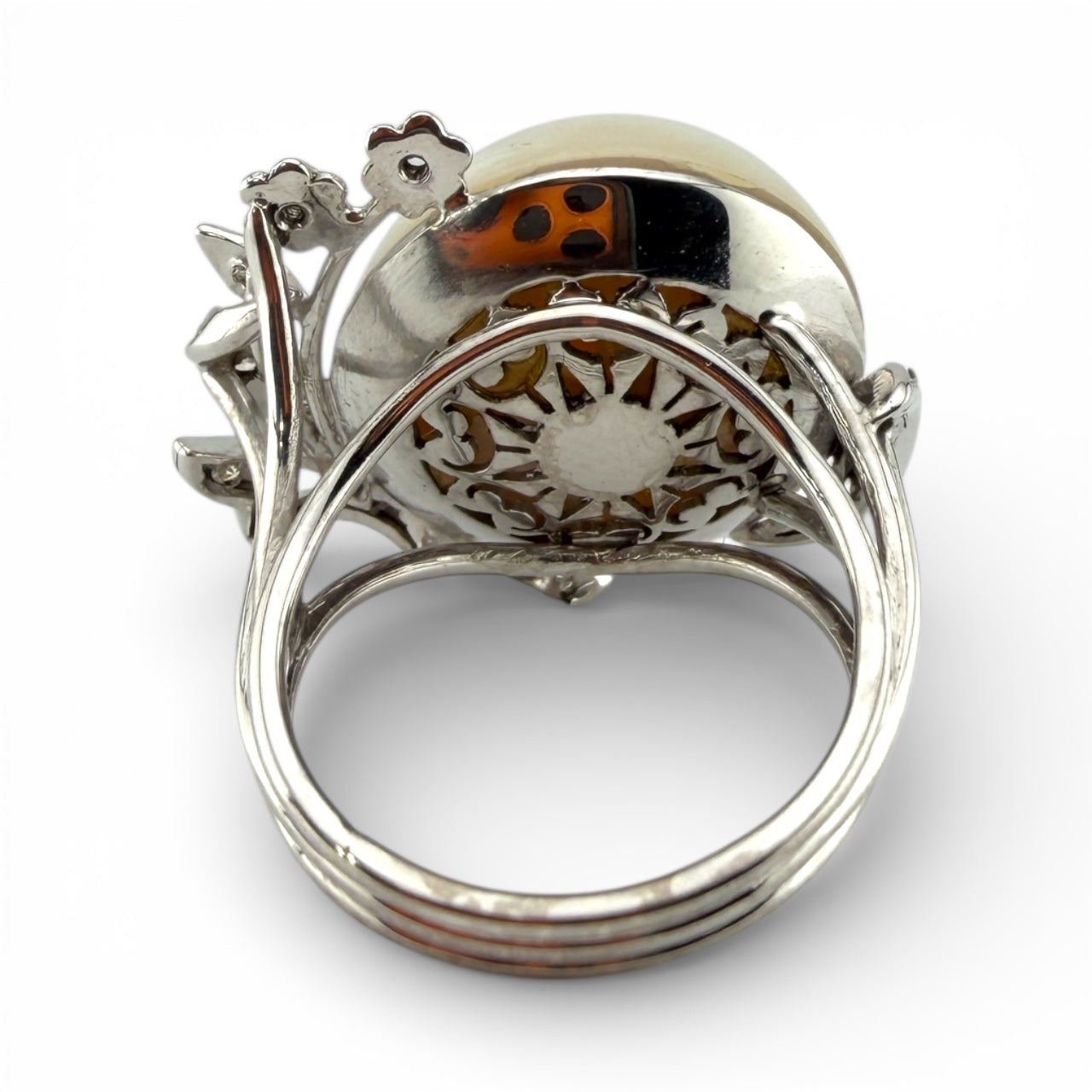 Vintage White 14K Mabe Pearl & .25CTW Diamond Ring