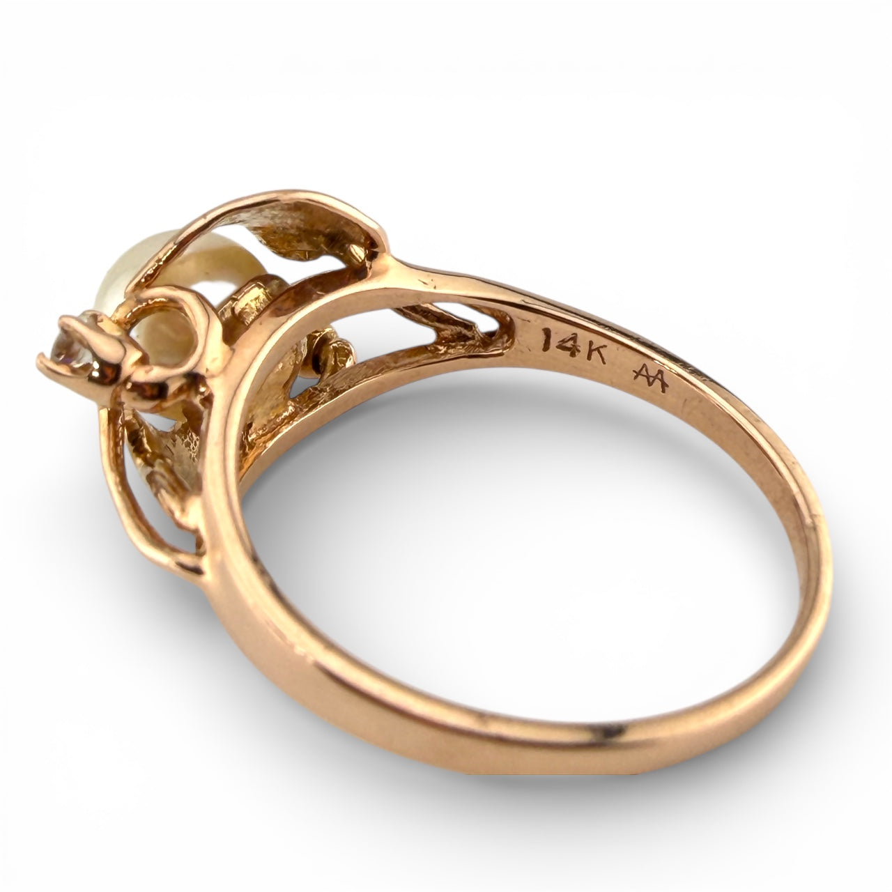 Rose Gold 14K Pearl & .06CTW Diamond Ring