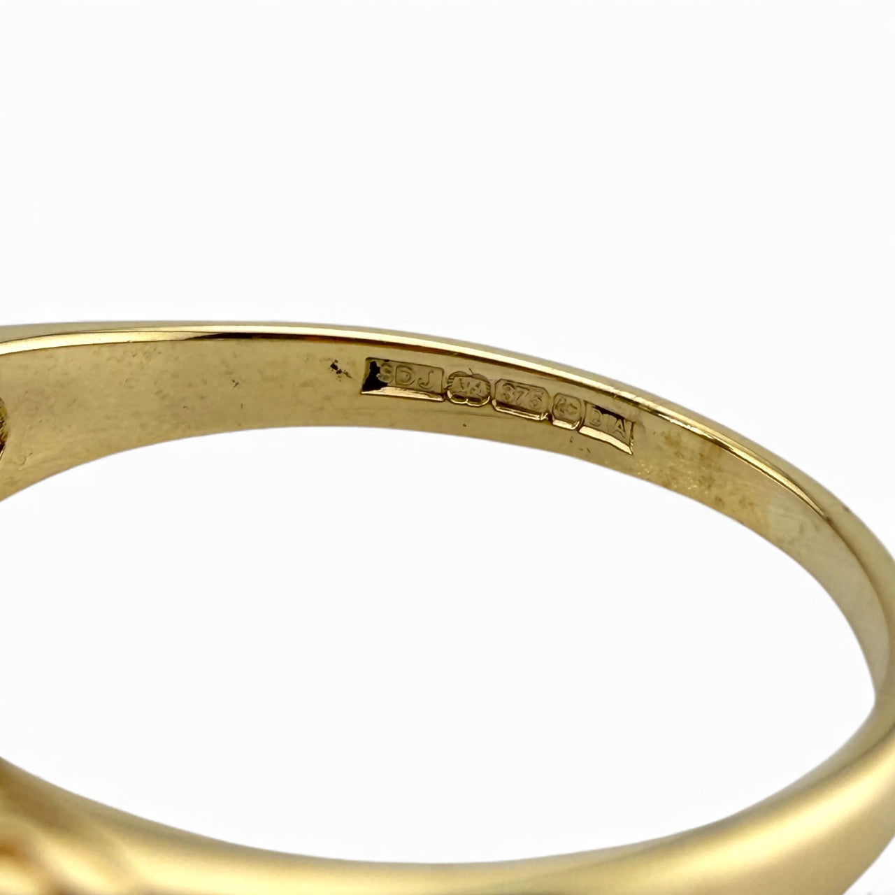 Yellow 9K Tanzanite & Diamond Ring