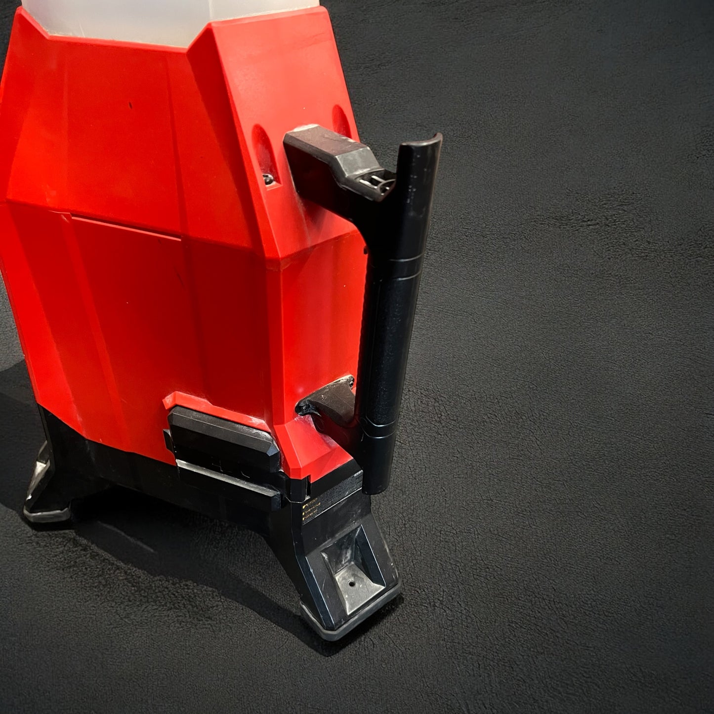 Milwaukee 9000 Lumen Light