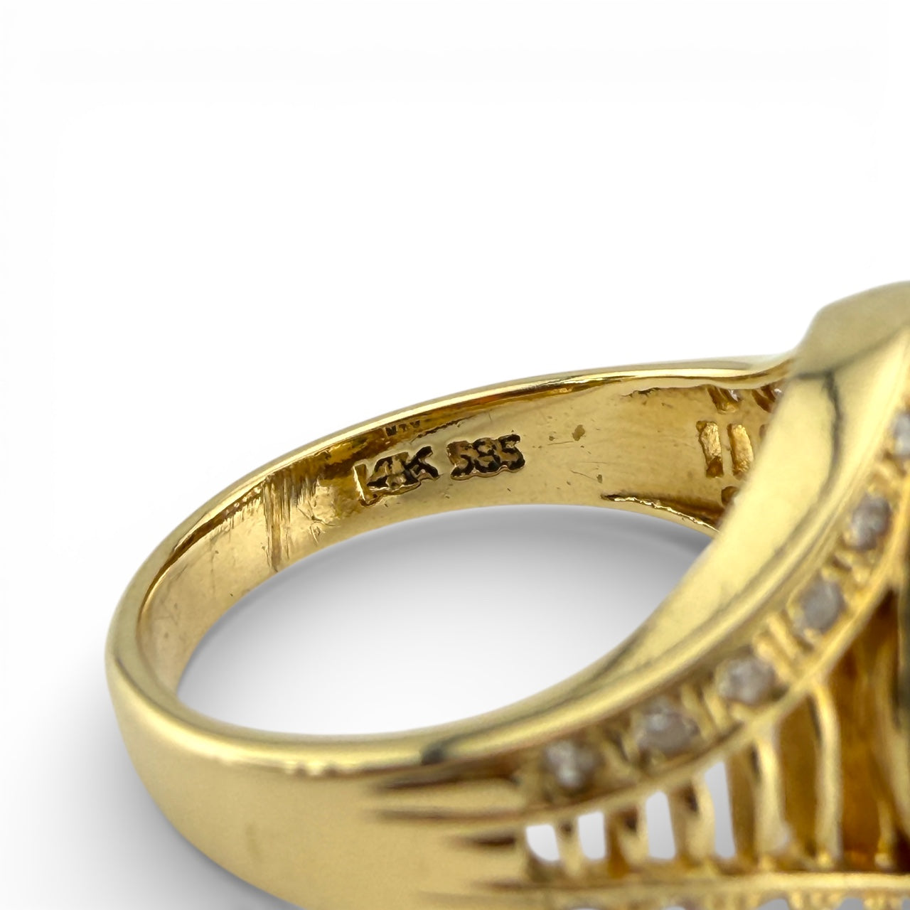 Yellow 14K Pearl, Onyx & Diamond Ring