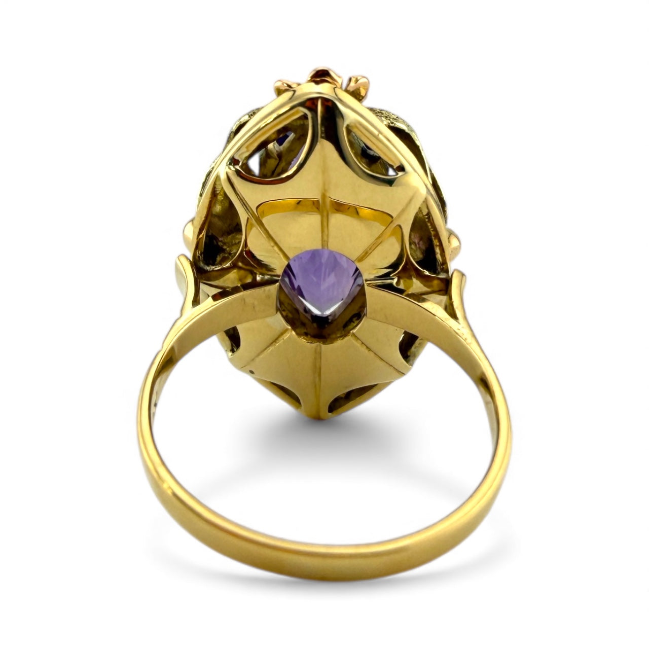 Yellow 18K Amethyst Ring w/Leaf Design