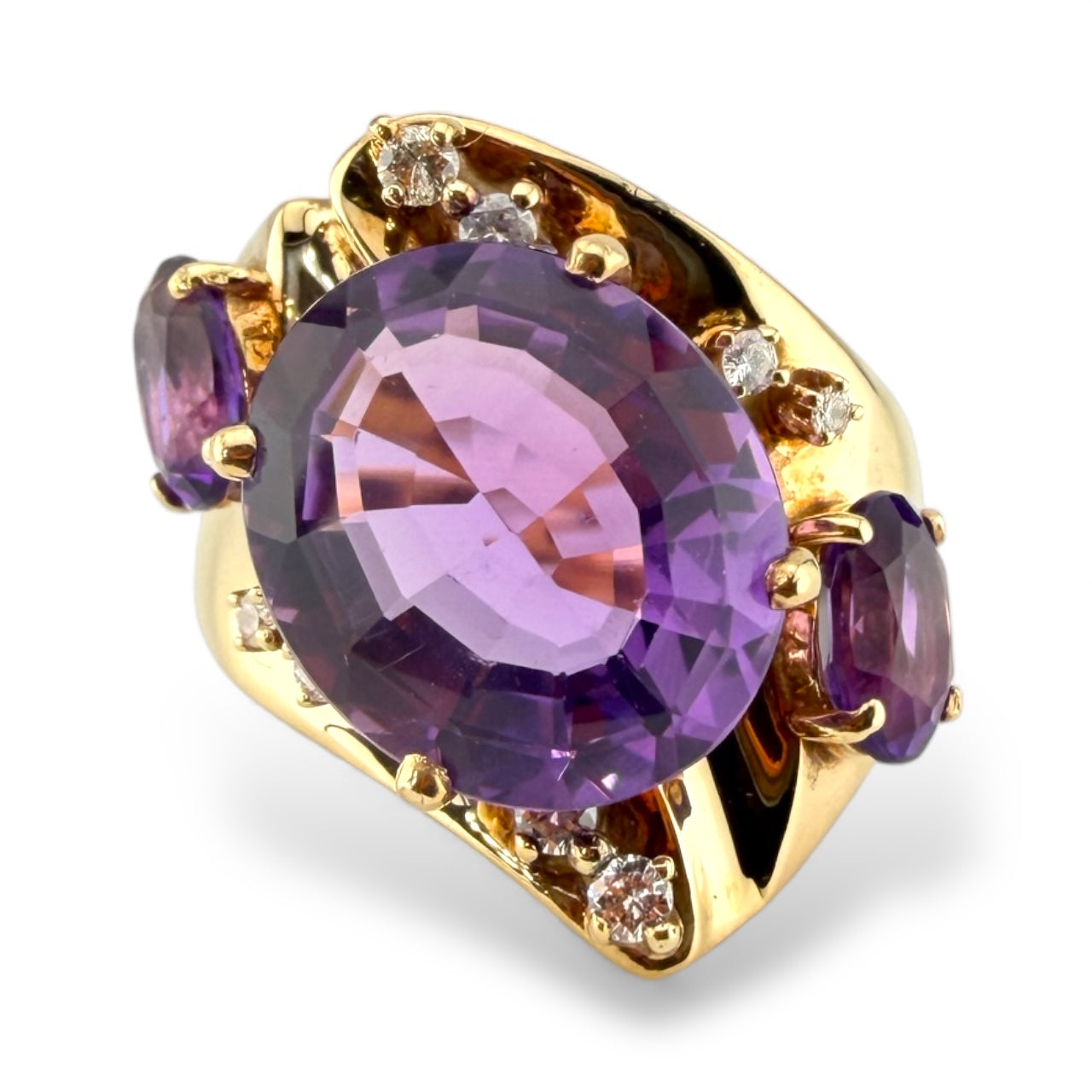 Y14K 3-Stone Amethyst & .17CTW Diamond Ring