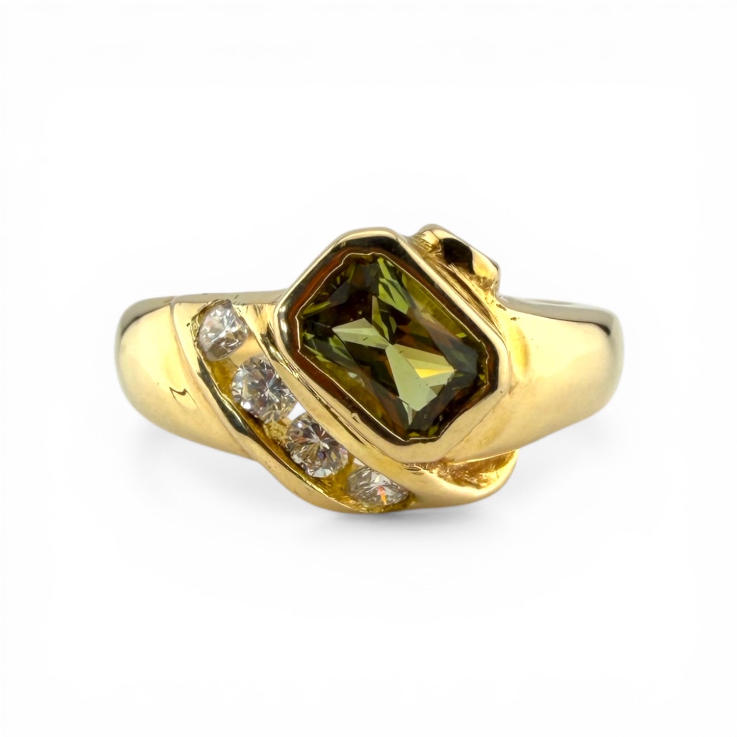Yellow 14K Peridot & .25CTW Diamond Ring