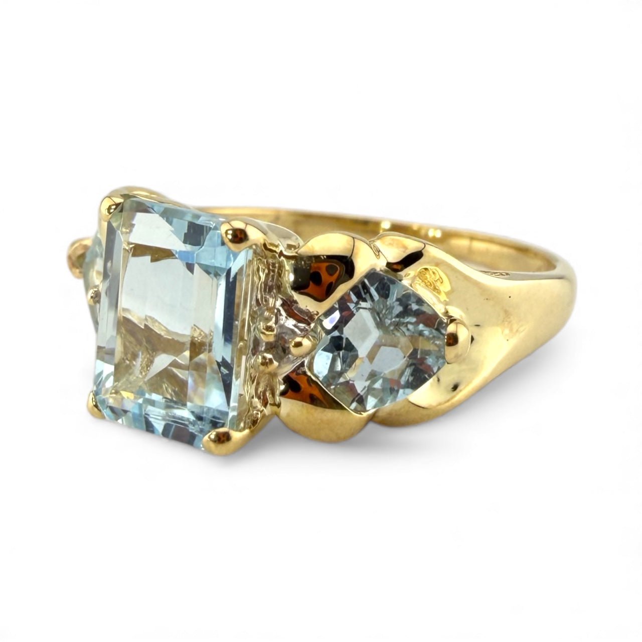 Yellow 10K Aquamarine & Diamond Ring
