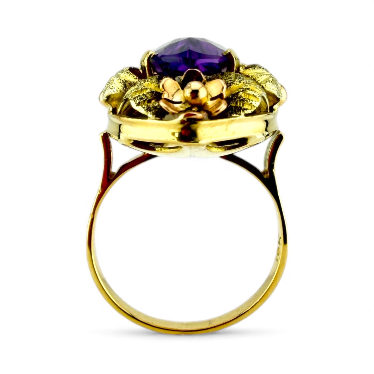 Yellow 18K Amethyst Ring w/Leaf Design