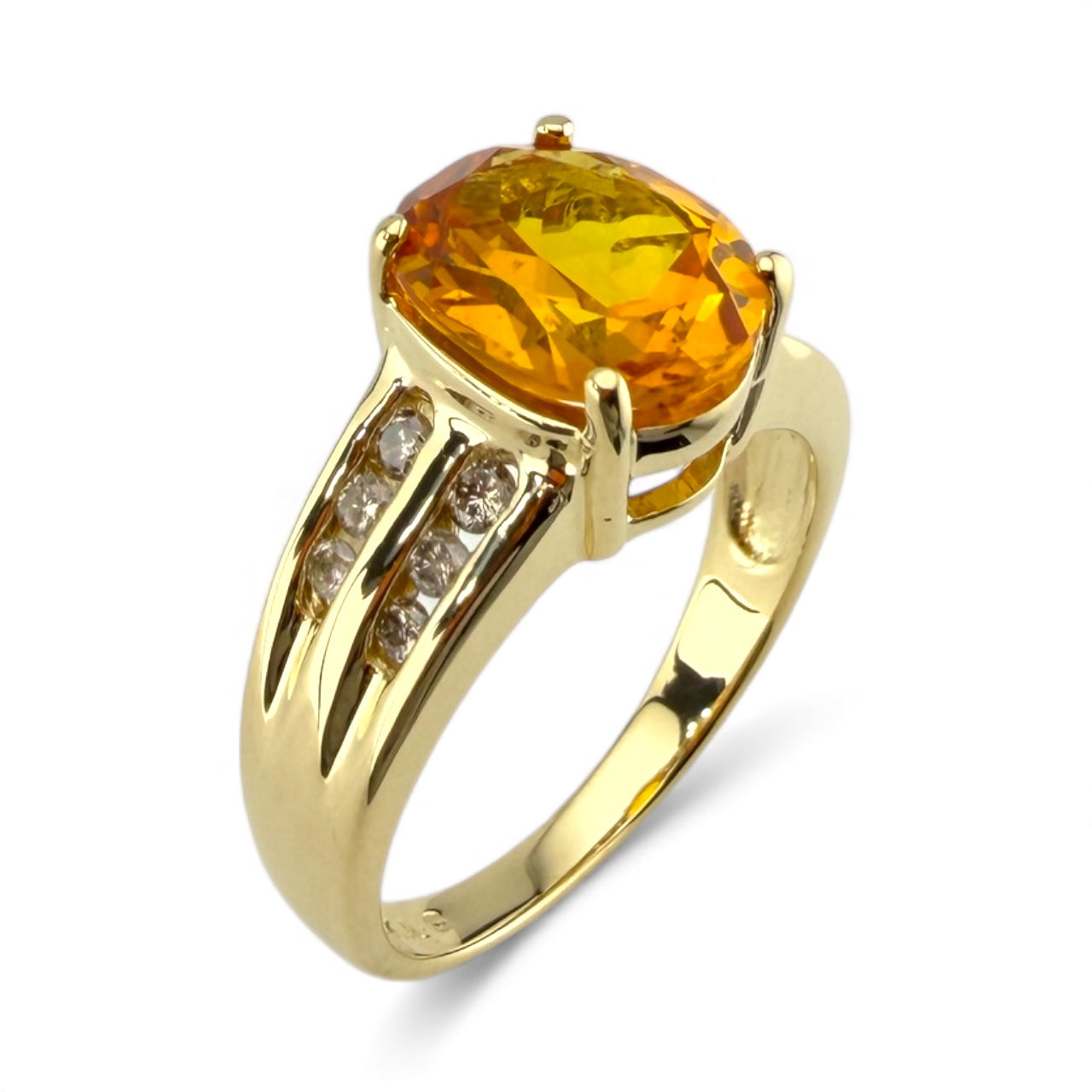 Y14K Citrine & .12CTW Diamond Ring