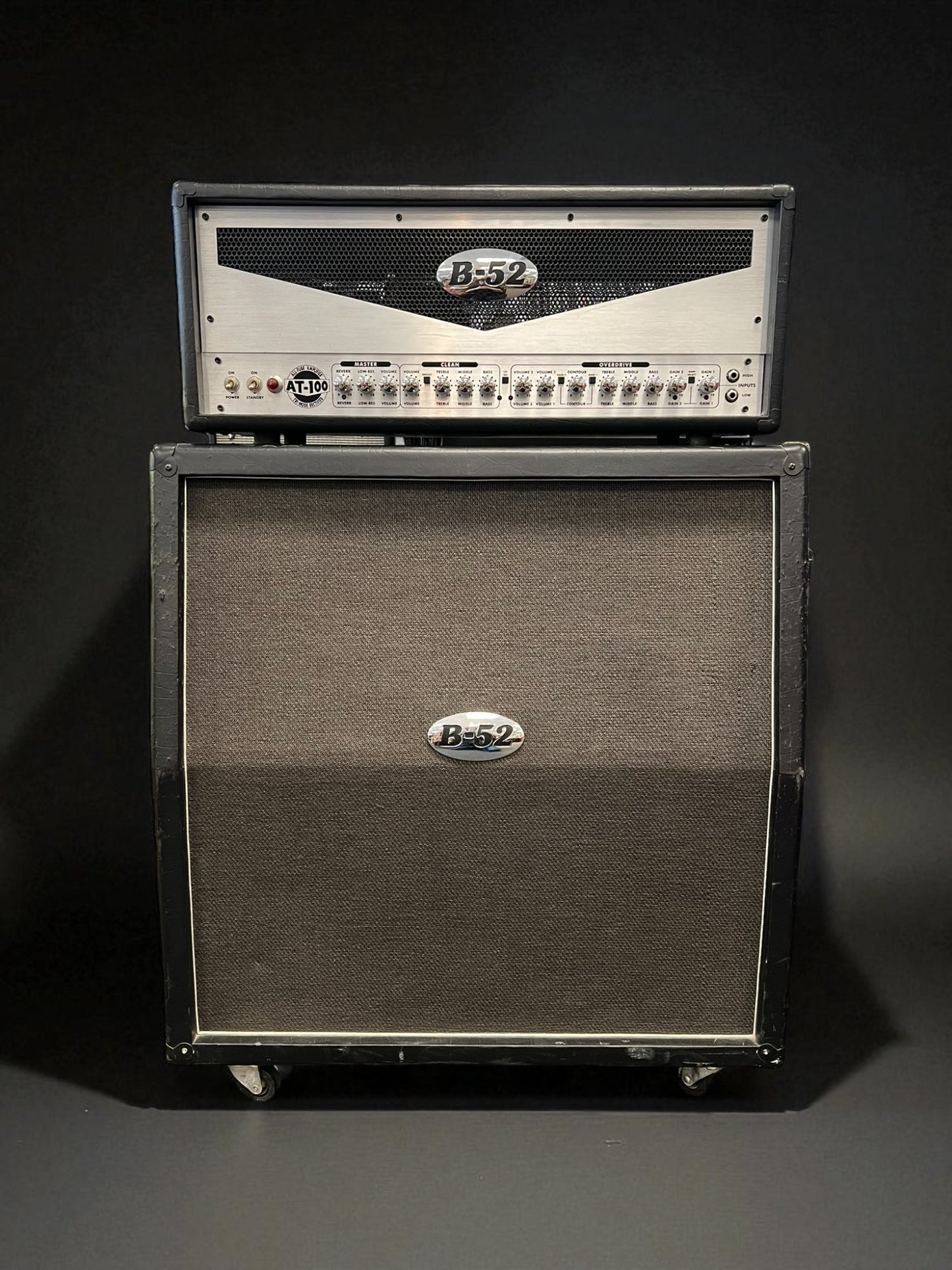 B-52 Amp Head w/Speaker Cabinet