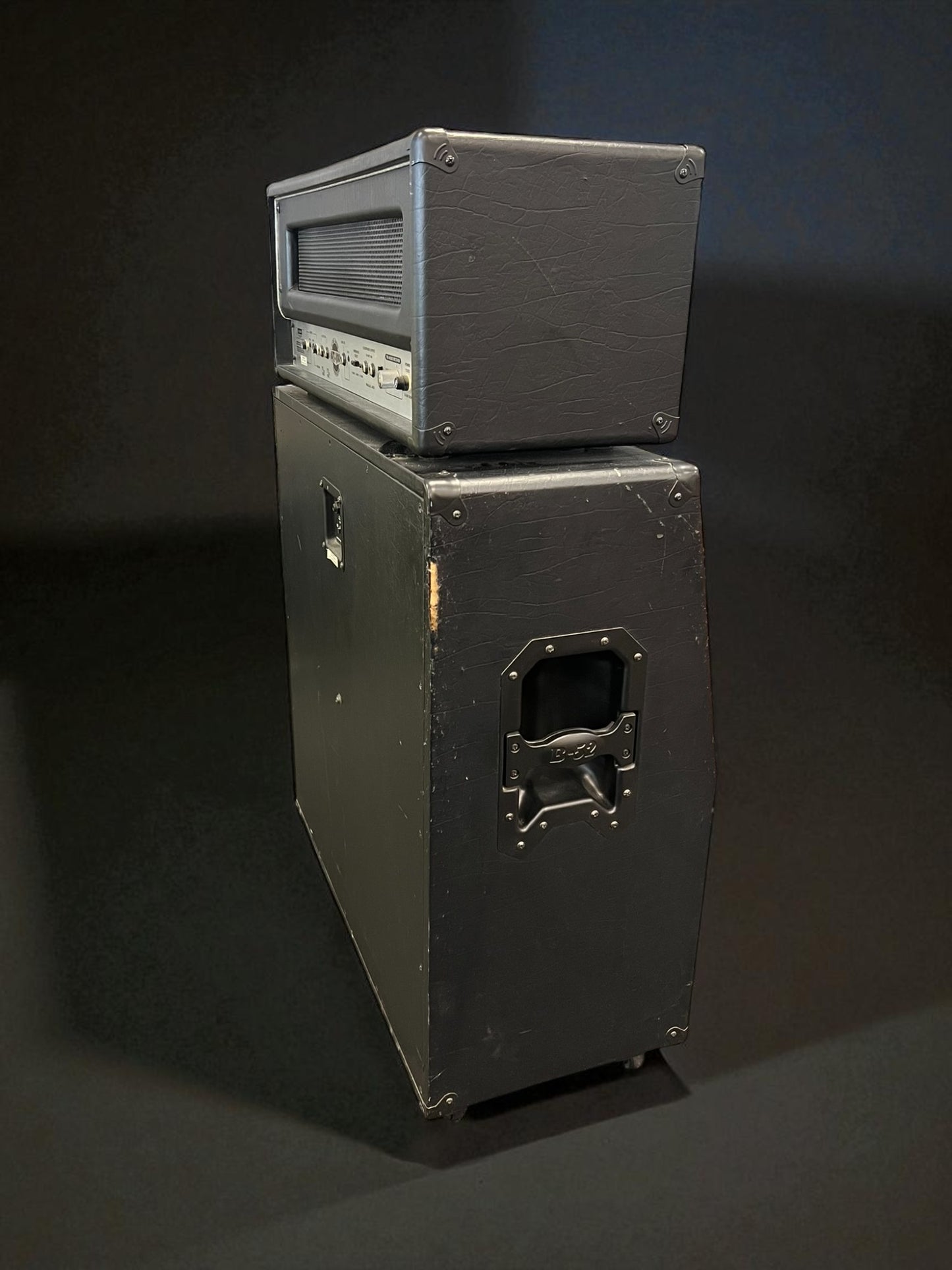 B-52 Amp Head w/Speaker Cabinet